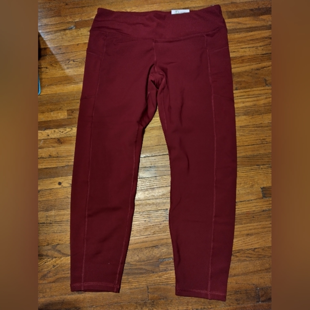 Red Streamlined Athletic Leggings